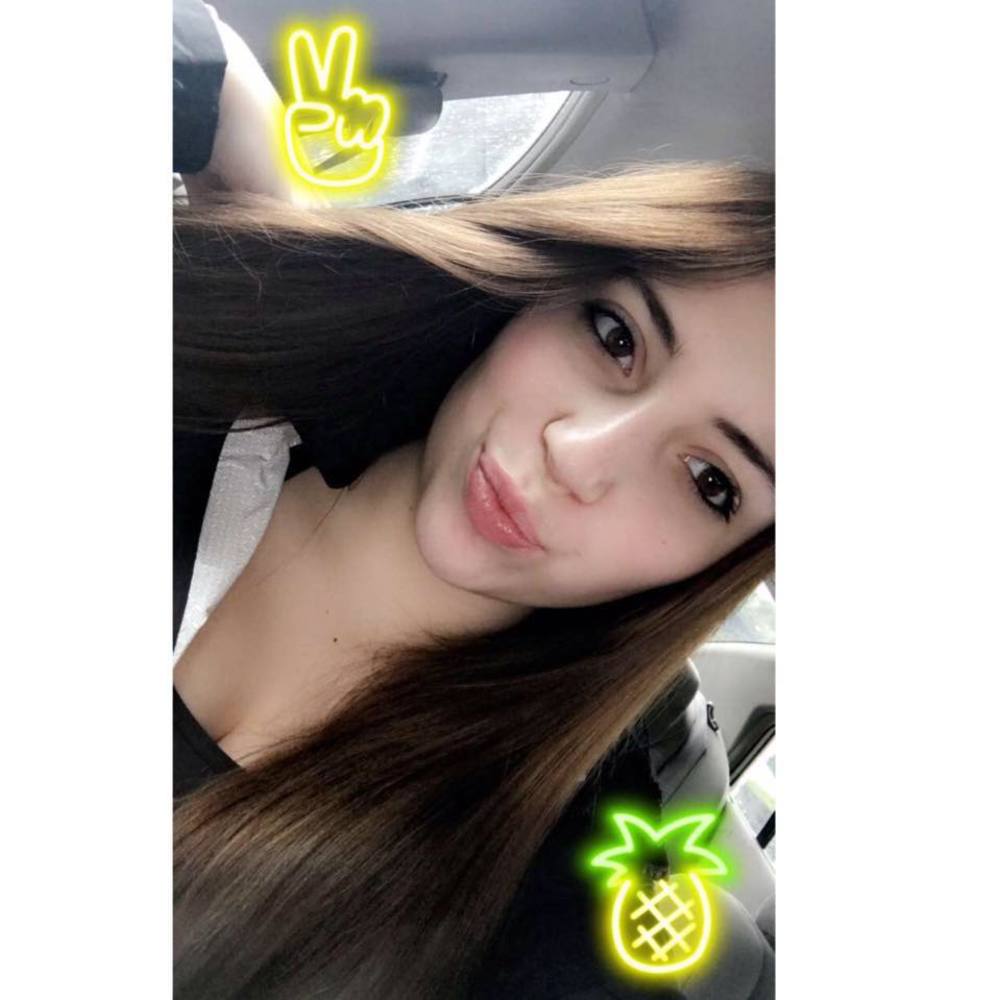 Meet your Posher, Abby